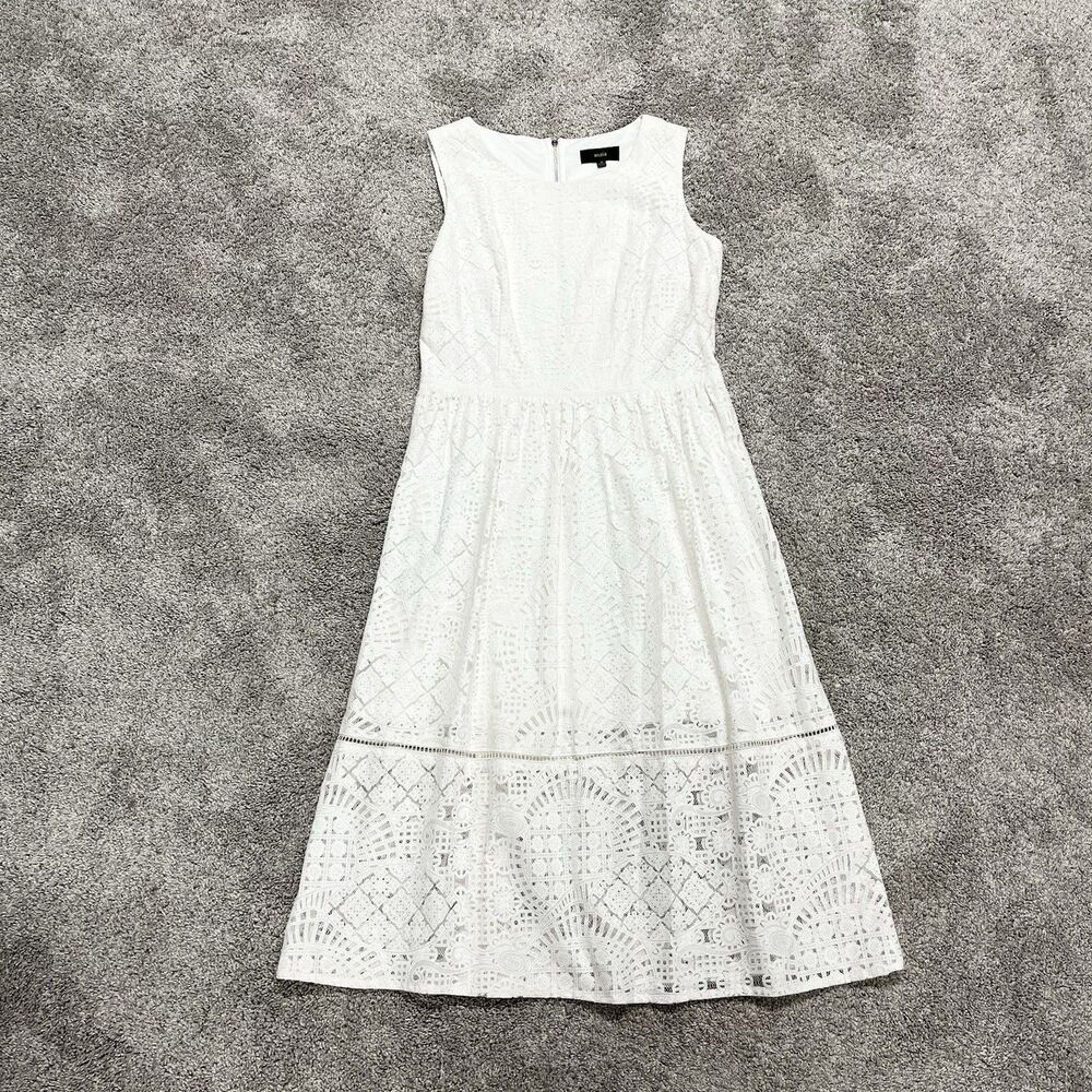 Maia Lace Dress Women’s Size 10 White Lined Knee Length Wedding Rehearsal Modest
